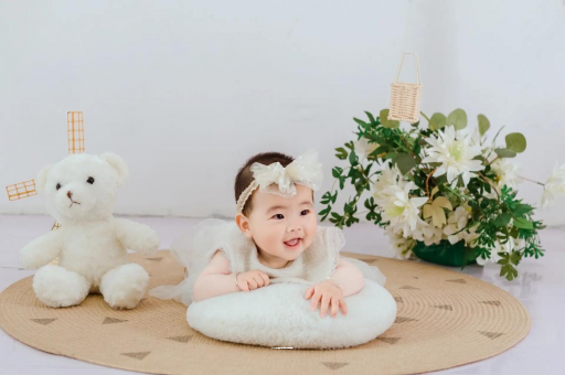 临沧宝宝多大攒肚